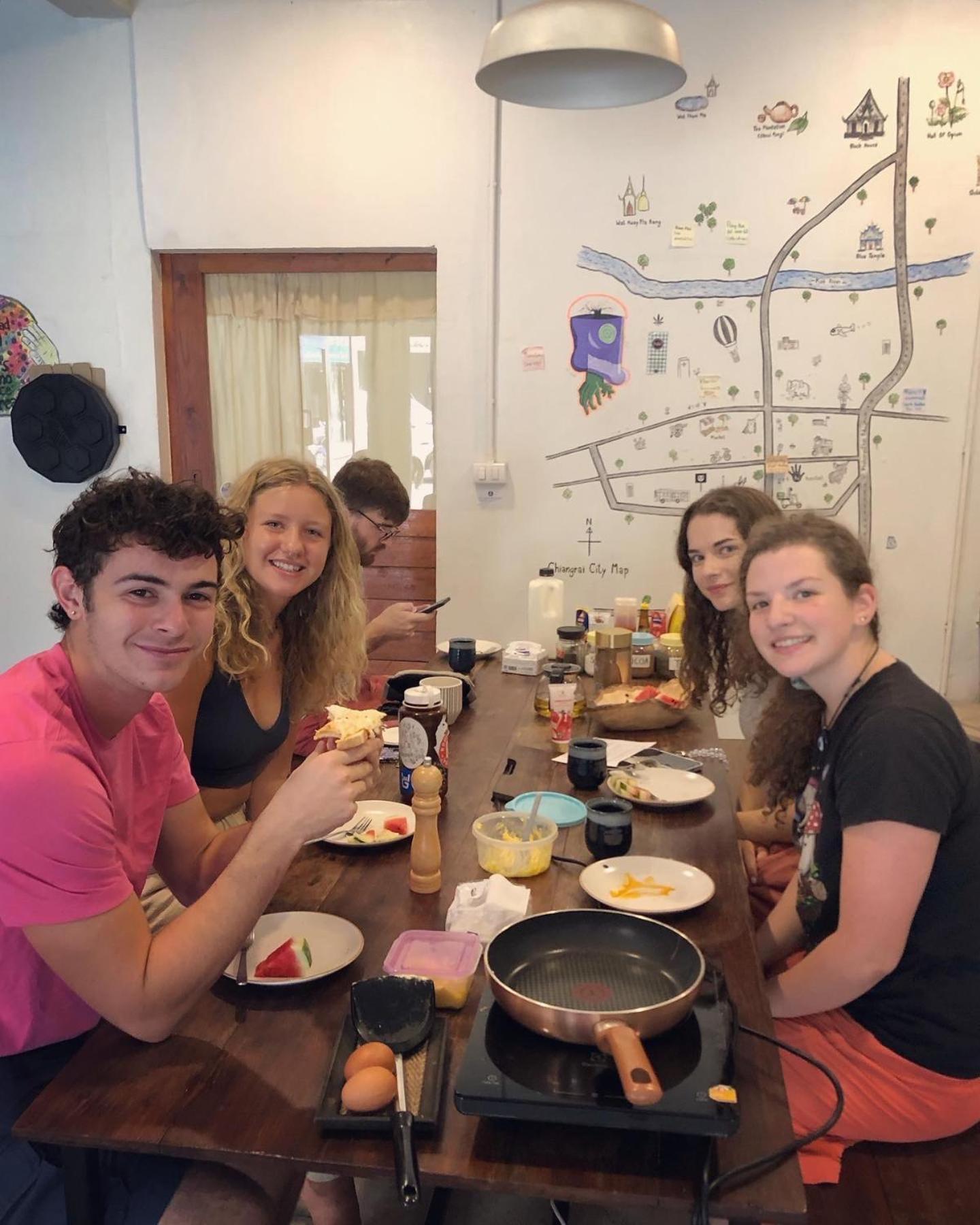 Together Backpackers Hostel Čiang Rai Exteriér fotografie